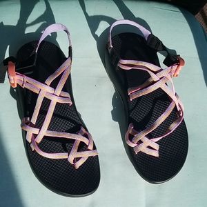 Rare icecream Chacos